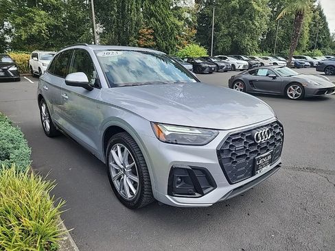Used 2023 Audi Q5 e Premium Plus AWD/4WD image 6