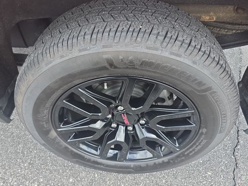 Used 2022 GMC Sierra 1500 Elevation AWD/4WD image 29