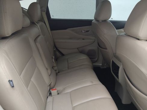 Used 2019 Nissan Murano SV w/ Premium Package FWD image 19