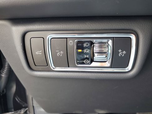 New 2026 Lincoln Aviator AWD image 13