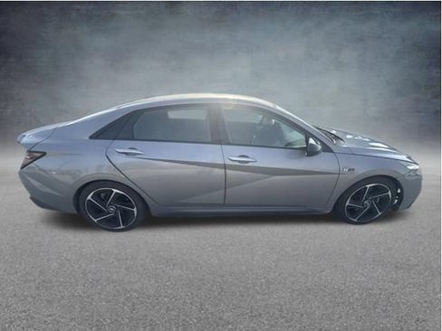 Used 2022 Hyundai Elantra N Line FWD image 9