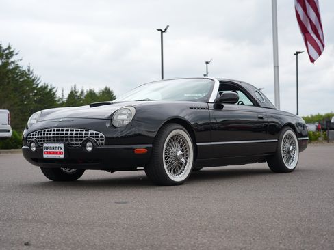 Used 2002 Ford Thunderbird RWD image 7