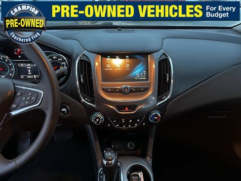 Used 2016 Chevrolet Cruze LT w/ Convenience Package image 24