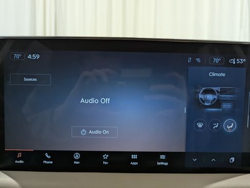 Used 2023 Lincoln Nautilus AWD w/ Premium Package image 22