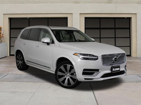 Certified 2023 Volvo XC90 T8 Core w/ Climate Package image 34