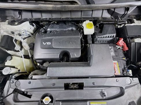 Used 2023 Nissan Pathfinder SL image 31