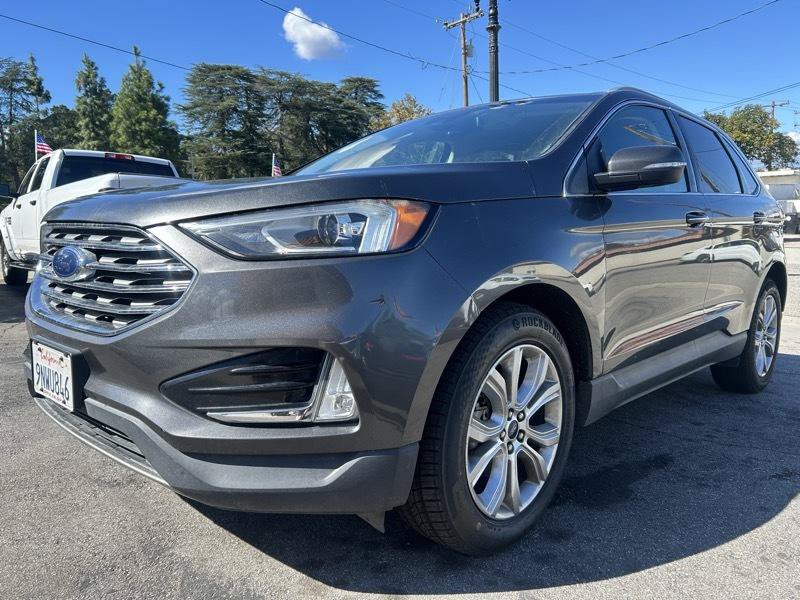 Used 2019 Ford Edge Titanium w/ Cargo Accessory Package FWD image 1