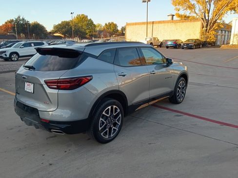 Used 2025 Chevrolet Blazer RS image 5