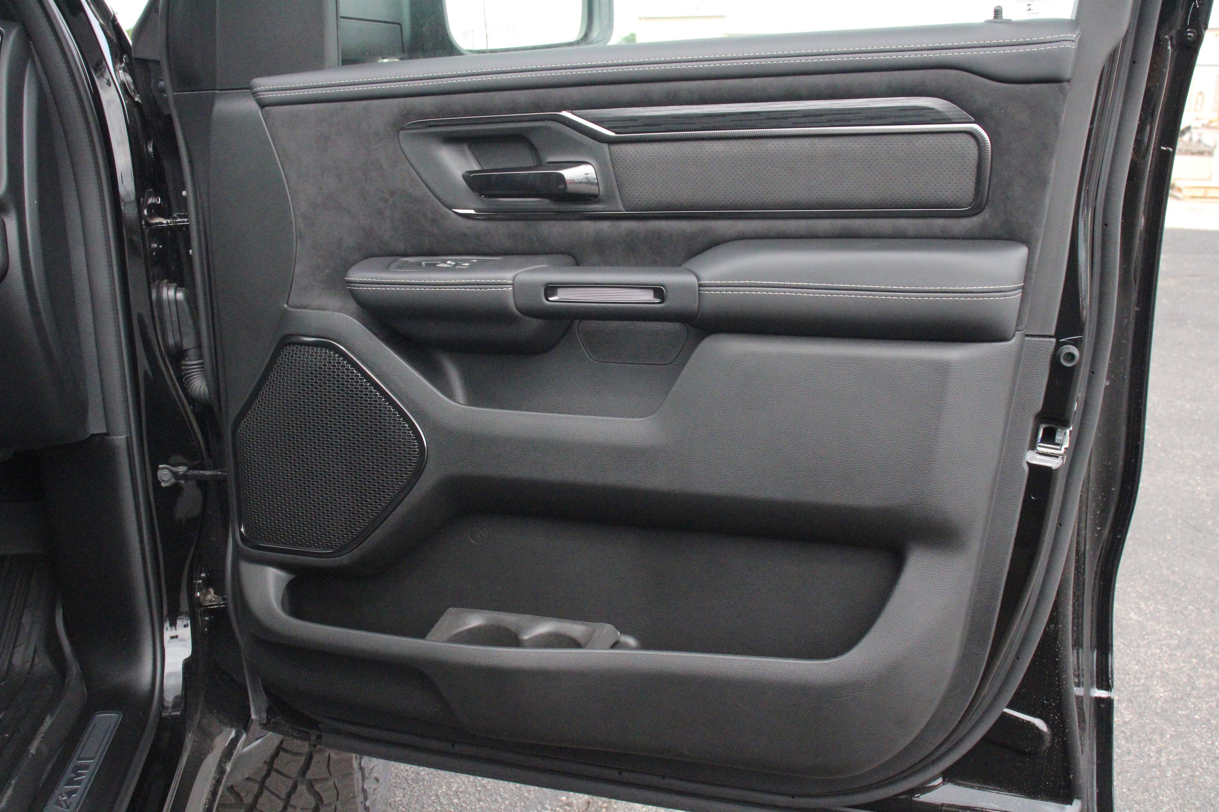 New 2026 RAM 1500 RHO AWD/4WD image 31