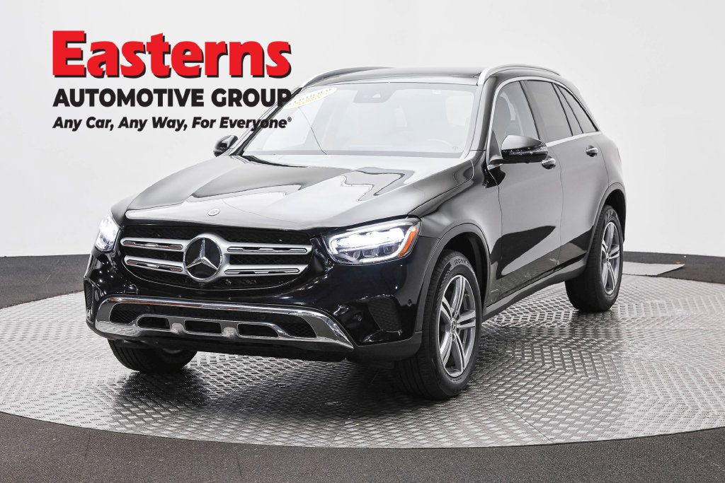 Used 2022 Mercedes-Benz GLC 300 4MATIC w/ Multimedia Package Lite image 1