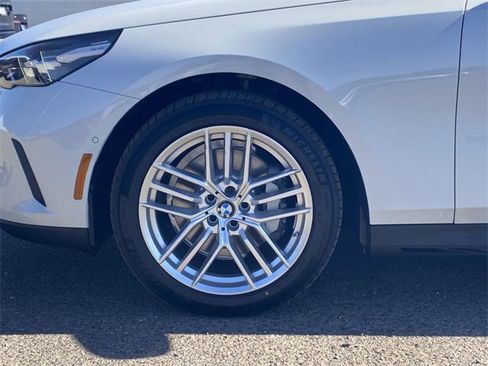 New 2025 BMW 530i image 10