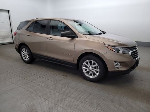 Used 2018 Chevrolet Equinox LS image 11