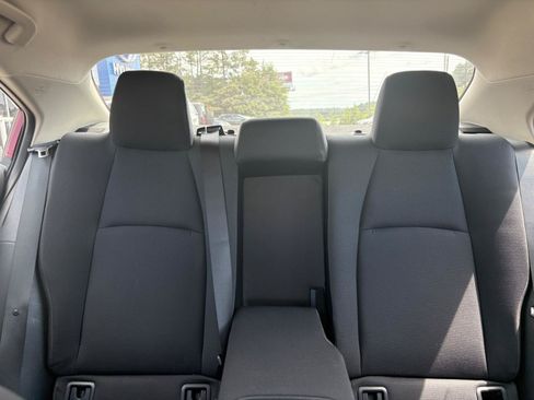 Used 2023 Toyota Corolla LE w/ LE Convenience Package FWD image 18