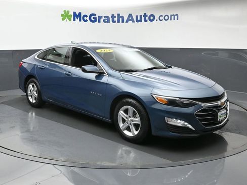 Used 2024 Chevrolet Malibu LT FWD image 2