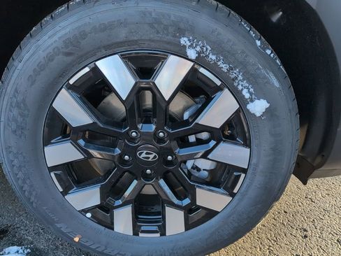 Used 2025 Hyundai Santa Cruz SEL image 25