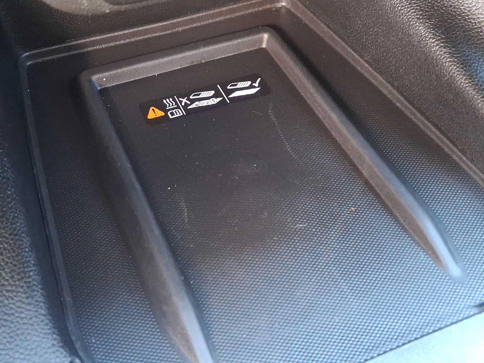 Used 2023 Chevrolet Traverse LT w/ LPO, Floor Liner Package AWD/4WD image 24