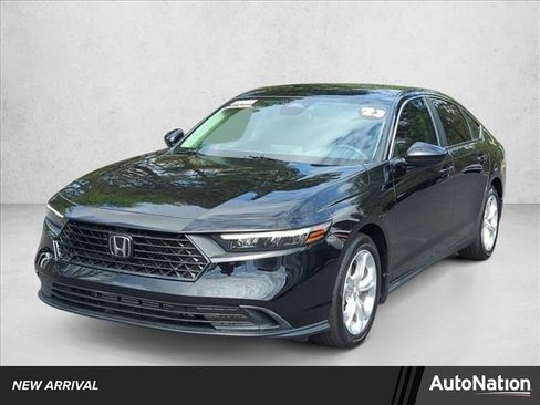 Used 2023 Honda Accord LX image 1