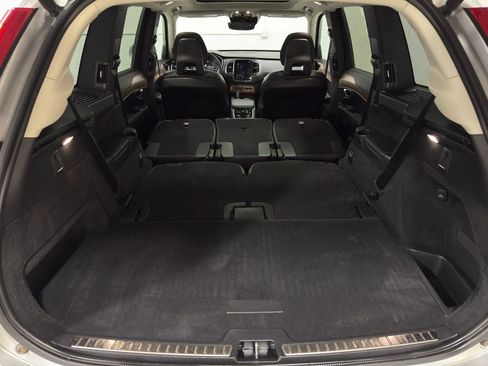 Used 2021 Volvo XC90 T8 Inscription Expression w/ Climate Package AWD/4WD image 52