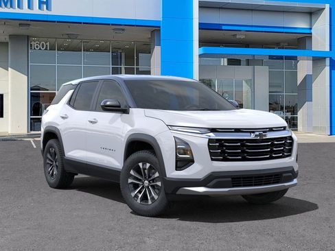 New 2025 Chevrolet Equinox LT w/ LPO, Floor Liner Package image 7