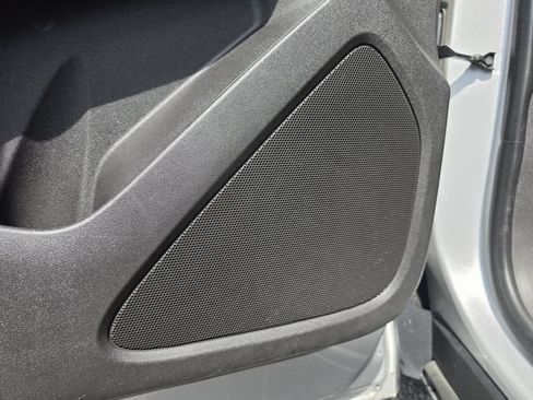 Used 2019 Chevrolet Equinox LS FWD image 20