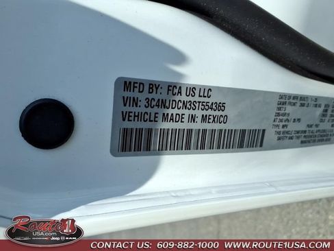 Used 2025 Jeep Compass Limited w/ Elite Group AWD/4WD image 39