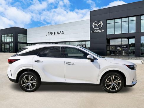 Used 2024 Lexus RX 350 FWD w/ Technology Package image 5