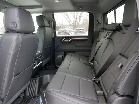 New 2026 GMC Sierra 2500 Denali w/ Denali Reserve Package AWD/4WD image 5
