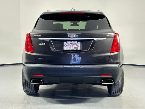 Used 2018 Cadillac XT5 Luxury w/ Driver Awareness Package image 6