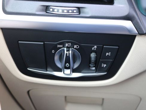 Used 2022 BMW X3 sDrive30i w/ M Sport Package 2 RWD image 22