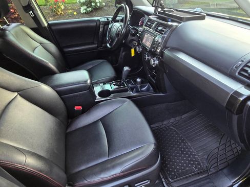 Used 2015 Toyota 4Runner Trail Premium AWD/4WD image 14