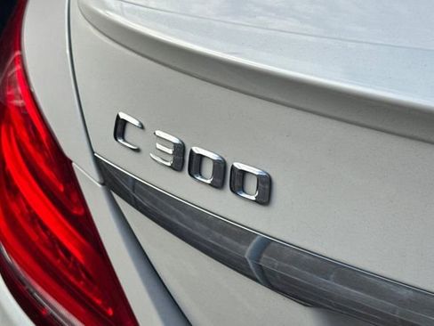 Used 2016 Mercedes-Benz C 300 Sedan image 6