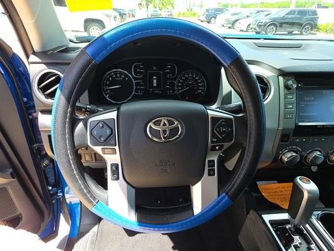 Used 2018 Toyota Tundra SR5 w/ SR5 Upgrade Package RWD image 17