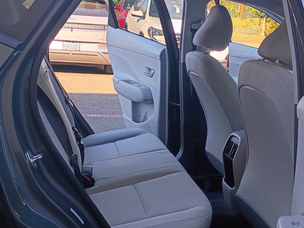 Certified 2025 Hyundai Kona SEL AWD/4WD image 19