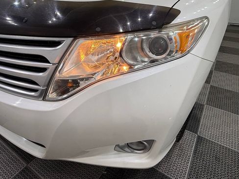 Used 2010 Toyota Venza AWD image 32