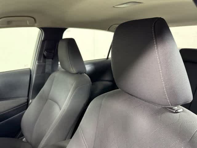 Used 2024 Toyota Corolla LE FWD image 6