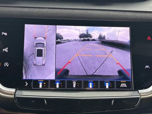 Used 2020 Cadillac XT6 Premium Luxury w/ Platinum Package FWD image 26