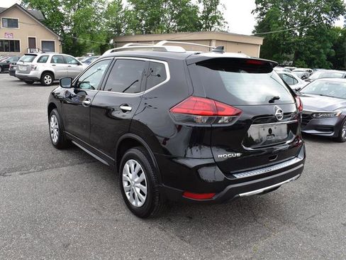 Used 2017 Nissan Rogue S w/ S Appearance Package image 6