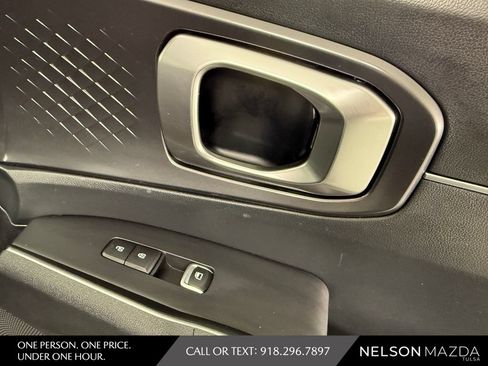 Used 2024 Kia Sorento S FWD image 45