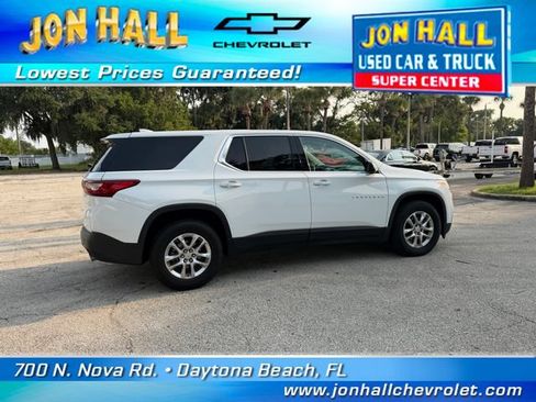 Used 2020 Chevrolet Traverse LS FWD image 12
