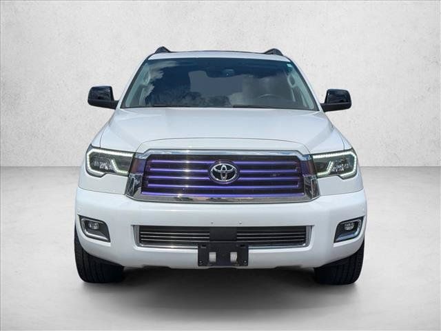 Used 2018 Toyota Sequoia TRD Sport AWD/4WD image 2