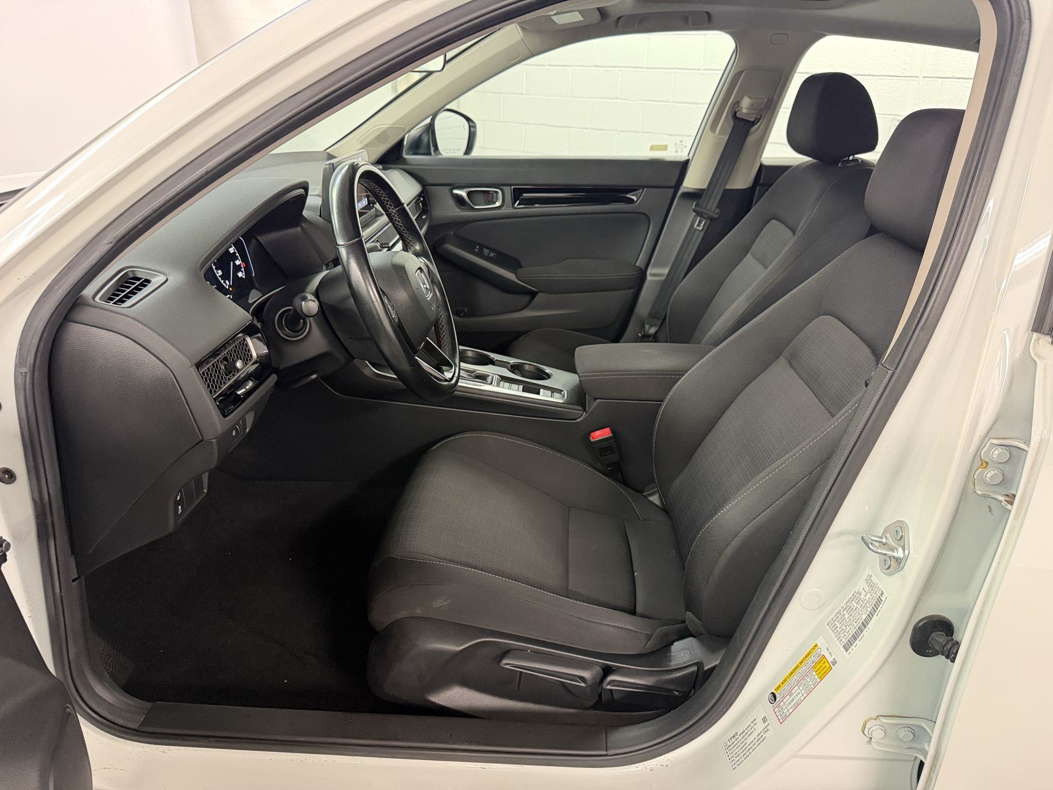Certified 2024 Honda Civic EX image 5