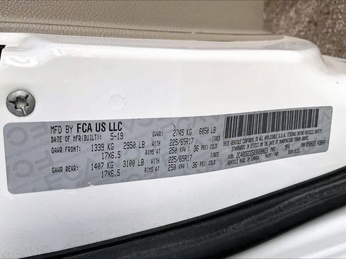 Used 2019 Dodge Grand Caravan SXT w/ Driver Convenience Group FWD image 35