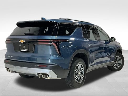 Used 2026 Chevrolet Traverse LT w/ Driver Confidence Package AWD/4WD image 5