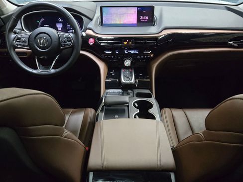 Used 2023 Acura MDX FWD w/ Technology Package image 18