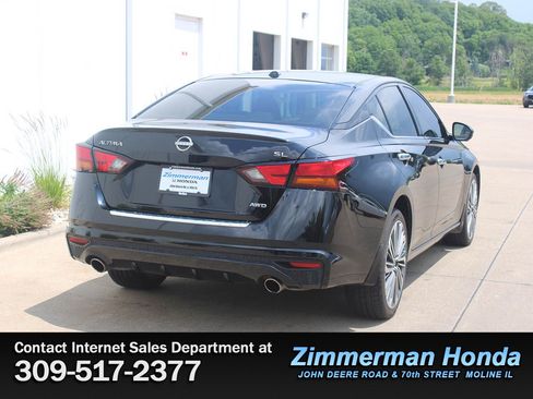 Used 2023 Nissan Altima 2.5 SL AWD/4WD image 2