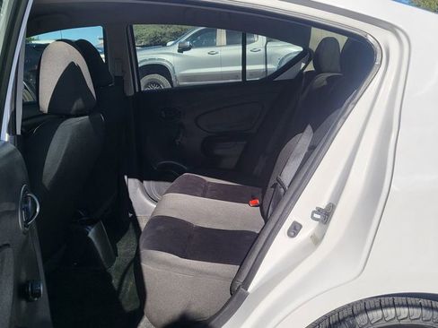 Used 2018 Nissan Versa S Plus image 22