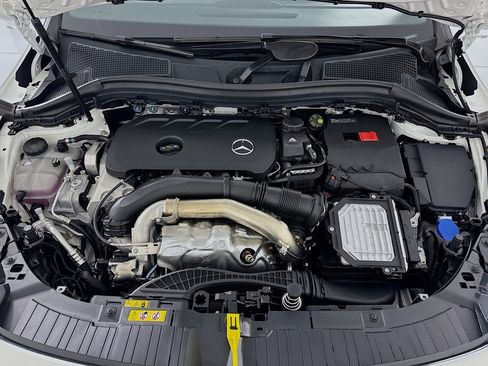 New 2026 Mercedes-Benz GLA 250 image 10