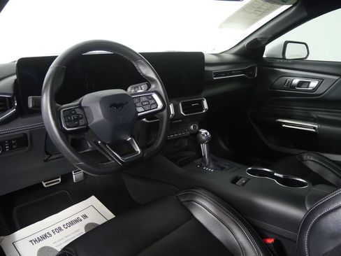 Used 2024 Ford Mustang GT Premium RWD image 17