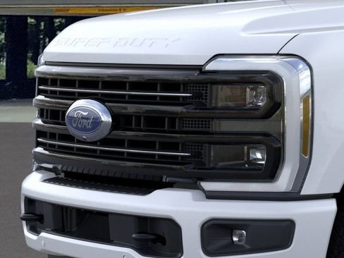 New 2026 Ford F250 Platinum w/ FX4 Off-Road Package AWD/4WD image 17