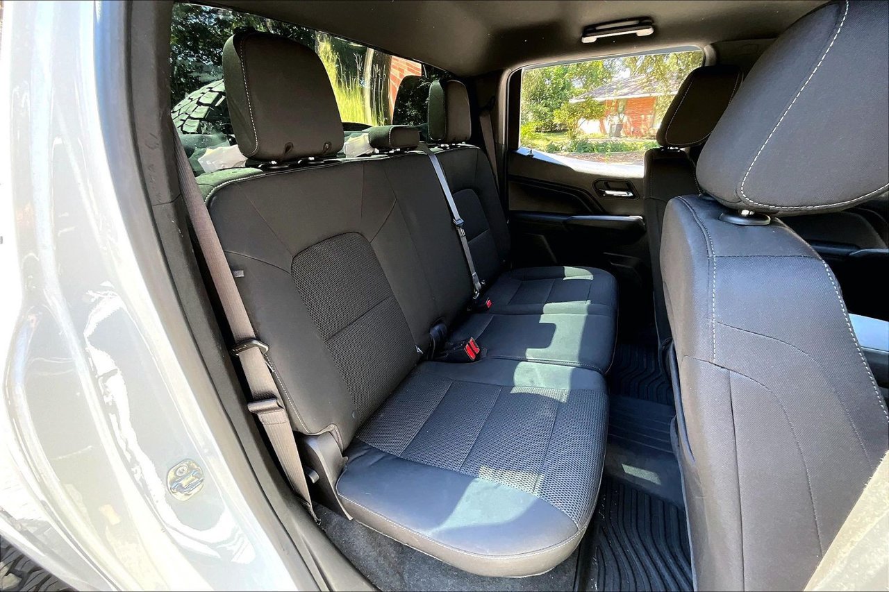 Used 2023 Chevrolet Colorado LT RWD image 22